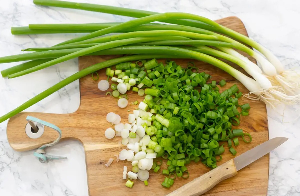 green-onions-_20230418-010443_1